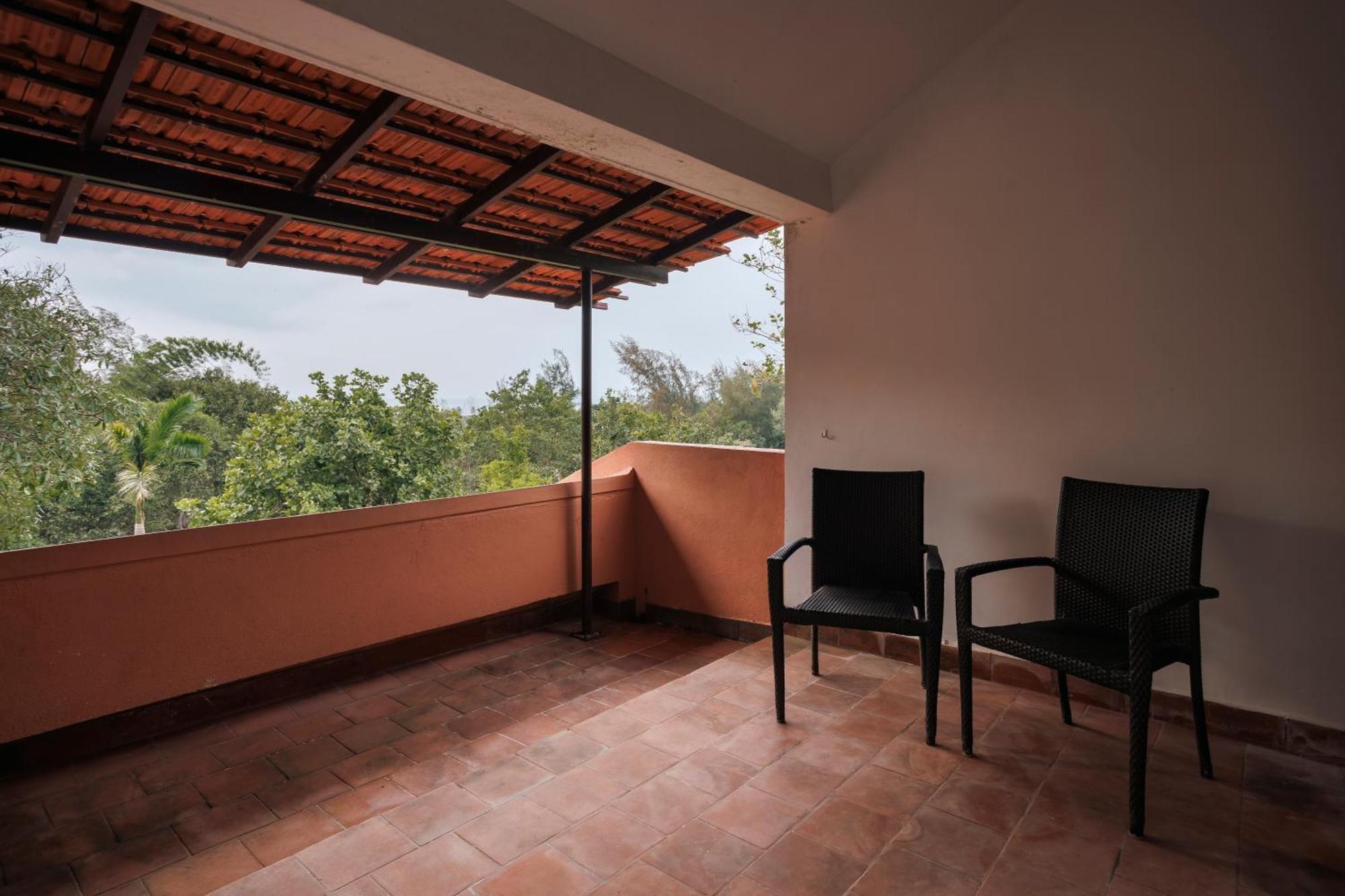 Sai Vishram Beach Resort Bainduru Exterior foto